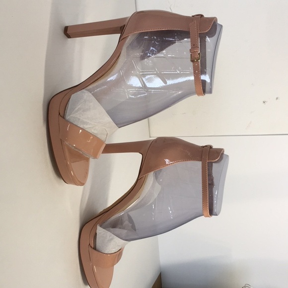 VINCE CAMUTO SHOES - Picture 5 of 5